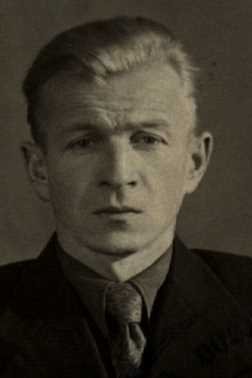 Амосов Юрий Иванович